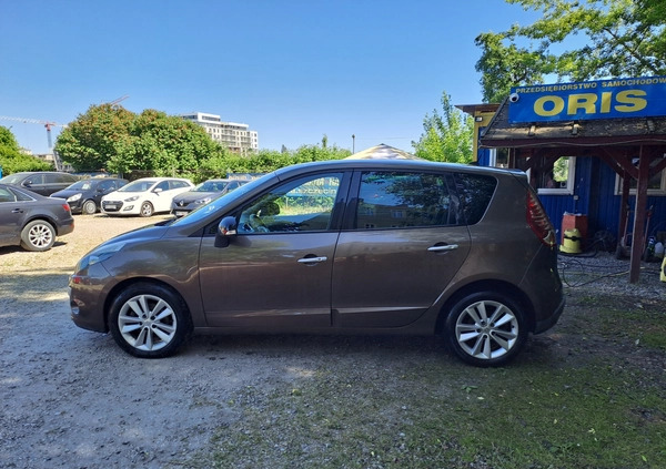 Renault Scenic cena 22900 przebieg: 205000, rok produkcji 2011 z Jarosław małe 121